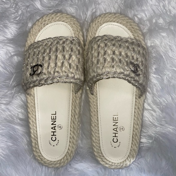 CHANEL woven slides - Picture 3 of 5